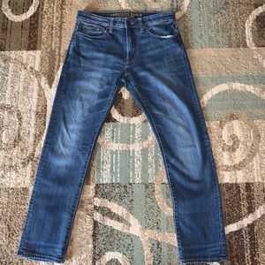 American Eagle Distressed Slim Active Flex Jeans